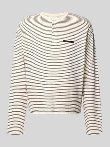 Produktfoto, Longsleeve met ronde hals en knoopsluiting van RETERNITY, puur katoen, relaxed fit, streepmotief, ruglengte maat M 58 cm