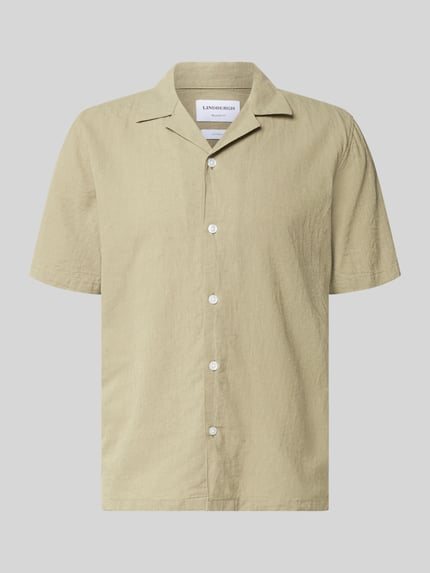 Produktfoto, Relaxed Fit Freizeithemd aus Leinen-Baumwoll-Mix von Lindbergh in Beige mit Reverskragen und Knopfleiste, glatte Textur