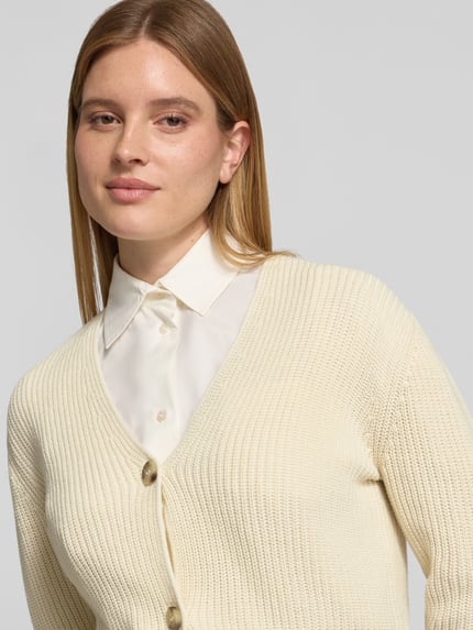 s.Oliver RED LABEL Regular Fit Cardigan mit großen Knöpfen Bleu 3