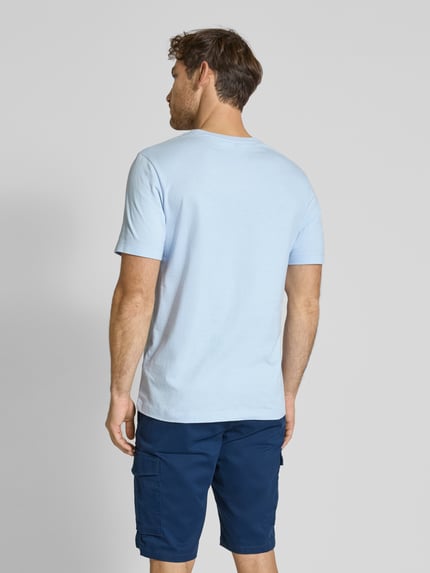 Tommy Hilfiger T-shirt o kroju regular fit z czystej bawełny Jasnoniebieski 5