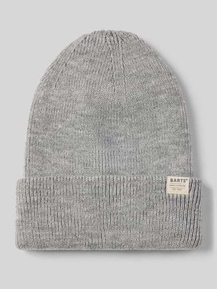 Produktfoto, Mütze mit Label-Patch Modell 'KINABALU' von Barts, unifarben grau, Rippstrick mit Strukturmuster, Label-Patch-Applikation.