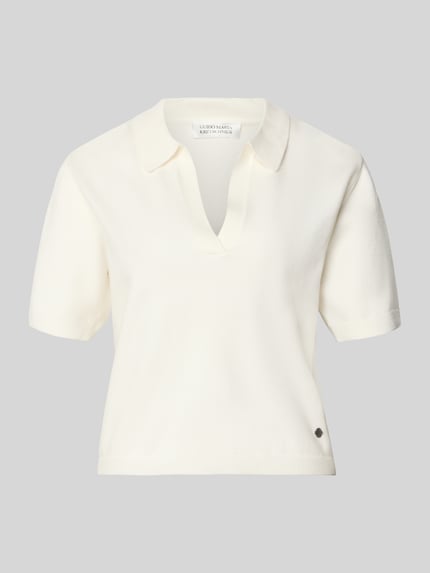 Regular Fit Poloshirt mit V-Ausschnitt Modell 'Wilma' Shop The Look MANNEQUINE