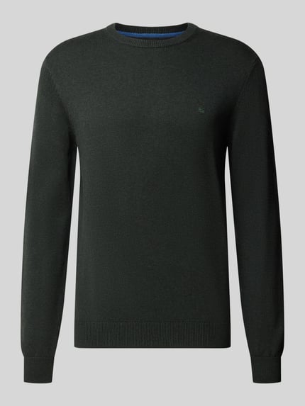Produktfoto, Regular Fit Strickpullover aus Baumwoll-Woll-Mix von Christian Berg Men, ciemna zieleń, okrągły dekolt, tekstura dzianiny, długość tyłu w rozmiarze M 70 cm, długość rękawa 68 cm, label-stitching