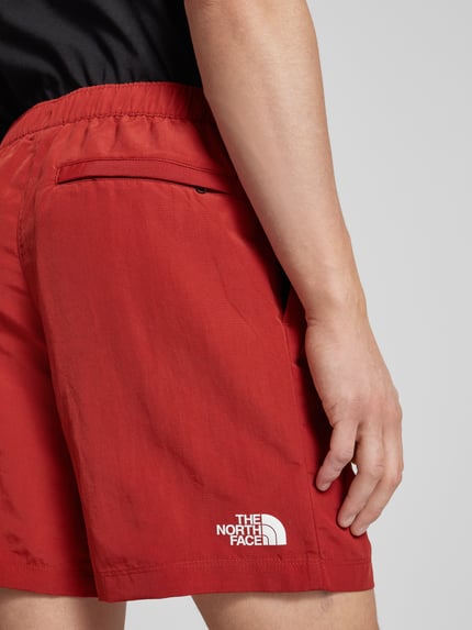 The North Face Szorty z nadrukiem z logo model ‘WATER’ Czerwony 3