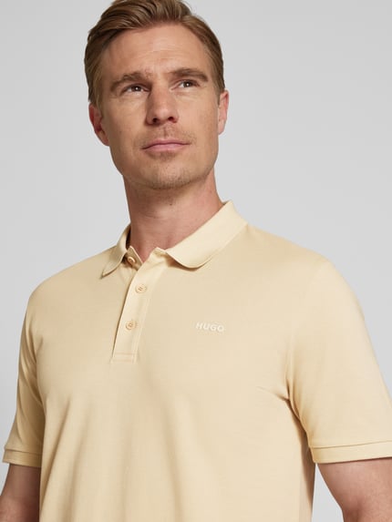 HUGO Koszulka polo z nadrukiem z logo model ‘Donos’ Beżowy 3