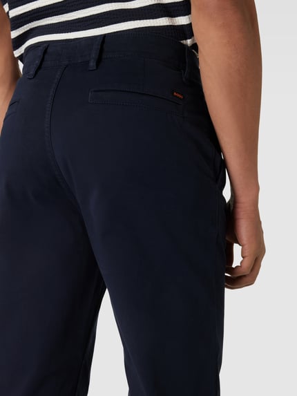 BOSS Orange Tapered fit chino met Franse steekzakken Marineblauw - 3