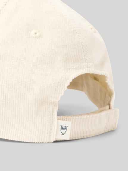 KnowledgeCotton Apparel Cap in Cord-Optik Modell 'Corduroy' Offwhite 3