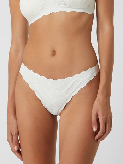 LASCANA String mit floraler Spitze  Offwhite 4