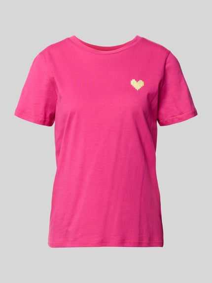 Produktfoto, leuchtend pinkes Damen T-Shirt mit floralem Stitching Modell 'Aminna' von ICHI aus Reine Baumwolle, taillierte Passform