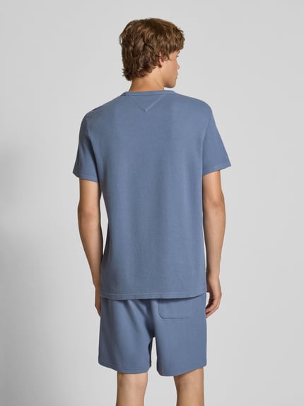 Tommy Jeans T-shirt o kroju slim fit ze strukturalnym wzorem Jeansowy niebieski 5
