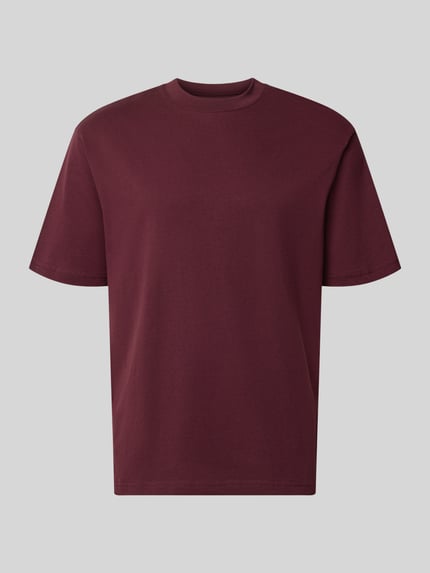 Produktfoto, Regular Fit T-Shirt mit Rundhalsausschnitt von MCNEAL in Dunkelrot, Reine Baumwolle, Kurzärmelig, Rückenlänge 69 cm bei Größe M