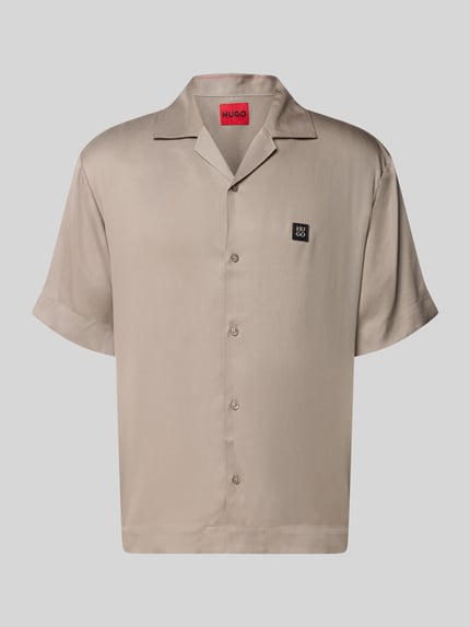 Produktfoto, relaxed fit heren vrijetijdsoverhemd van puur lyocell model 'ESPINO' van HUGO, effen kleuren, twill, korte mouw, logopatch
