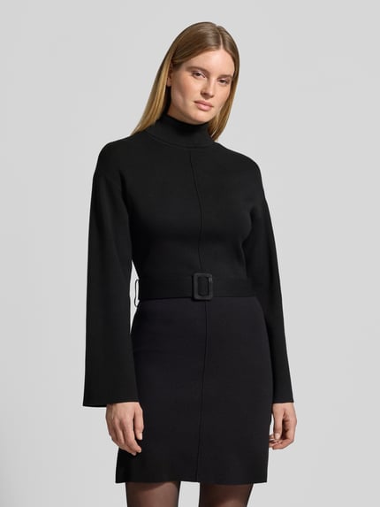 YAS Strickkleid aus Viskose-Mix mit Gürtel Modell 'HAFNI' Black 4