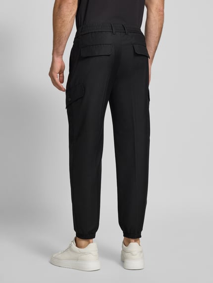 Armani Exchange Spodnie cargo o kroju tapered fit z elastycznym pasem model ‘PANTALONI’ Czarny 5