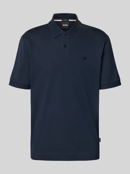 Produktfoto, Regular Fit Poloshirt aus reiner Baumwolle Modell 'C-PARRIS' von BOSS, jednokolorowy, krój regular fit, wyhaftowane logo, kołnierzyk polo, dekolt w serek, krótka listwa guzikowa, krótki rękaw, zakończenia rękawów prążkowane, wykończenie z rozcięciami po bokach, wykończenie materiału pika, bawełna