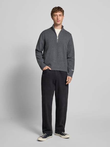 JACK & JONES Sweter z dzianiny z prążkowanymi wykończeniami model ‘NORREBRO’ Ciemnoszary melanż 1