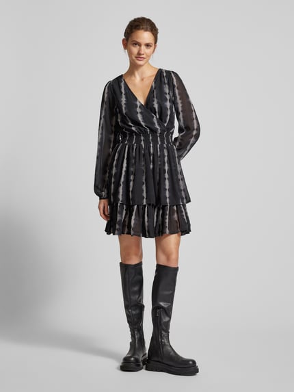 ONLY Minikleid mit V-Ausschnitt Modell 'STAR' Metallic Black 1