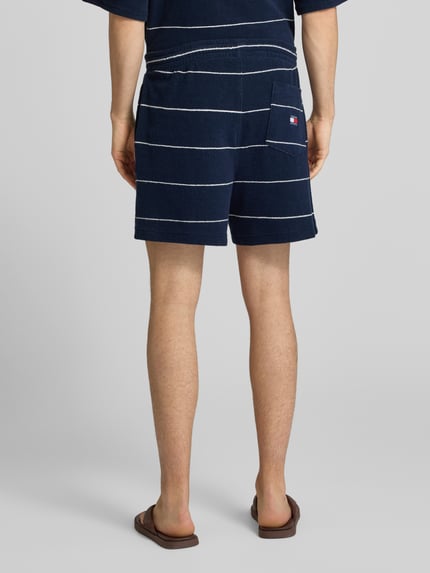 Tommy Jeans Regular Fit Shorts aus Baumwoll-Mix Marine 5