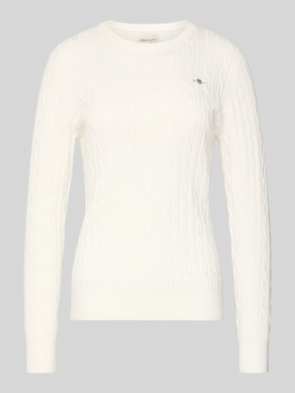 Produktfoto, Strickpullover mit Label-Detail von GANT, biały, bawełna ze stretchem, fason dopasowany, wzór strukturalny, dekolt okrągły, jednolity kolor.