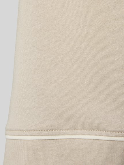 Productfoto, Regular Fit Pyjama-Shorts met elastische tailleband van Christian Berg Woman, katoen-modal mix, beige met bies, fijne textuur