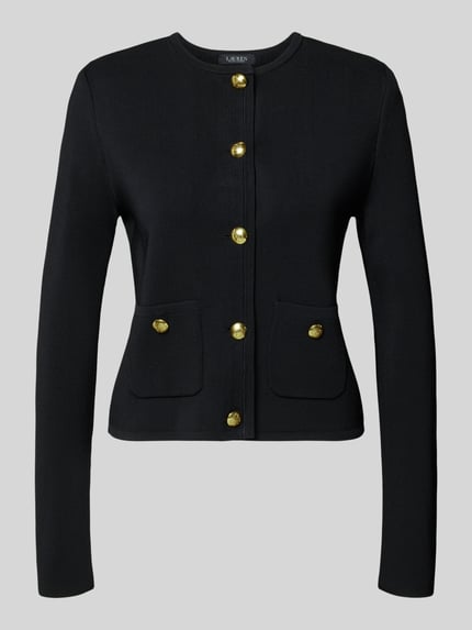 Produktfoto, unifarbener schwarzer Regular Fit Kurzblazer mit goldenen Zierknöpfen von LAUREN RALPH LAUREN in Strickoptik, strukturierte Oberfläche, aufgesetzte Taschen, Rundhalsausschnitt, Cropped-Länge