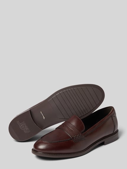 Produktfoto, braune loafersy aus naturalna skóra mit feiner Maserung und glatter Oberfläche, Produktname: Loafer aus echtem Leder von Tamaris, Damen Loafer von Tamaris