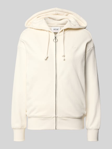 Produktfoto, Regular Fit Sweatjacke mit Logo-Stitching Modell 'Rochelle' von Mustang in Creme mit Kapuze, Reißverschluss, elastische Abschlüsse, reine Baumwolle