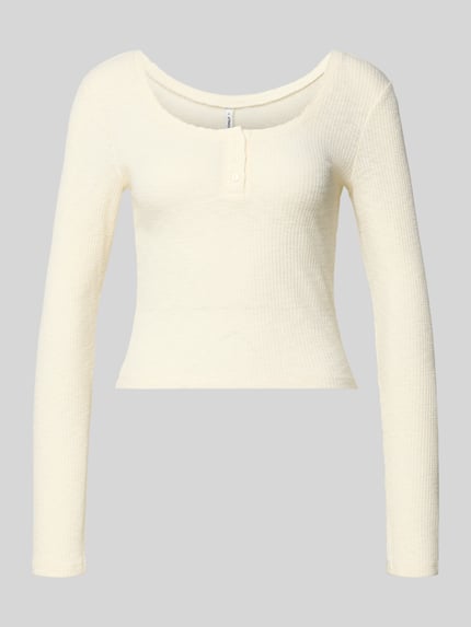Produktfoto, Slim Fit Langarmshirt mit Baumwoll-Anteil Modell 'JULIANE LIFE' von ONLY, efekt: jednolity kolor, dekolt w łódkę z krótką listwą guzikową, długi rękaw, prążkowana dzianina