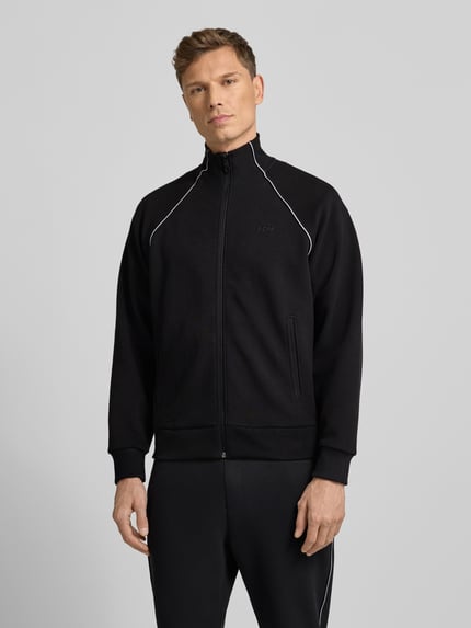Męski model nosi Regular Fit Sweat-Anzug aus Baumwoll-Mix Modell 'TRACKSUIT SET' od BOSS Green, czarny, gładki, przód, zdjęcie całopostaciowe.