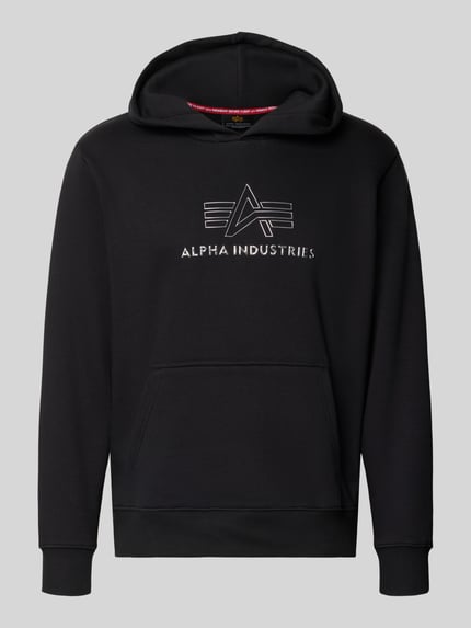 Produktfoto, Regular Fit Hoodie aus reiner Baumwolle mit Label-Detail von Alpha Industries in Schwarz mit Känguru-Tasche und elastischen Abschlüssen