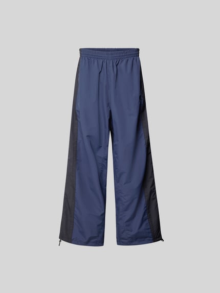 Wide Fit Trackpants mit elastischem Bund Shop The Look MANNEQUINE