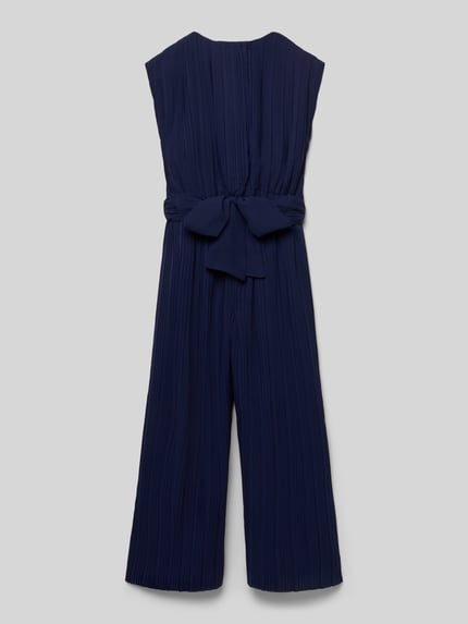 Produktfoto, Regular Fit Jumpsuit in Plissee-Optik von DANAMADE w kolorze granatowym, z ozdobną kokardą i gładką teksturą, widok z tyłu