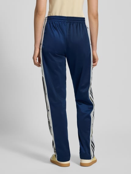 adidas Originals Spodnie typu track pants o kroju straight fit z lampasami model ‘Break’ Ciemnoniebieski 5