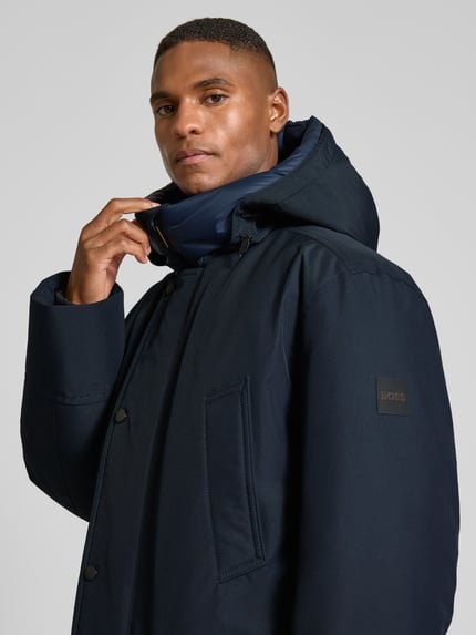 BOSS Orange Parka o kroju relaxed fit z kapturem model ‘OSIASS1’ Granatowy 3