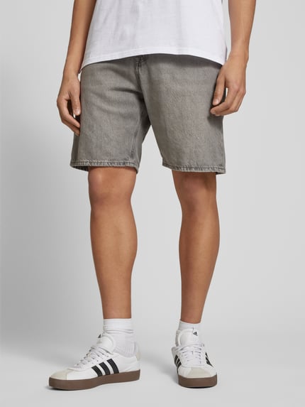 JACK & JONES Loose Fit Jeansshorts im 5-Pocket-Design Modell 'TONY' Hellgrau 4