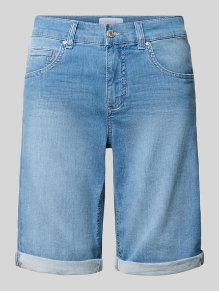 Produktfoto, Jeansshorts mit Eingrifftaschen von Angels aus Baumwoll-Elasthan-Mix in Hellblau, Regular-Fit, Umschlag, Bundweite 39 cm, Innenbeinlänge 27 cm, Größe 36.