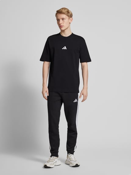 adidas Sportswear T-Shirt mit Label-Stitching Black 1