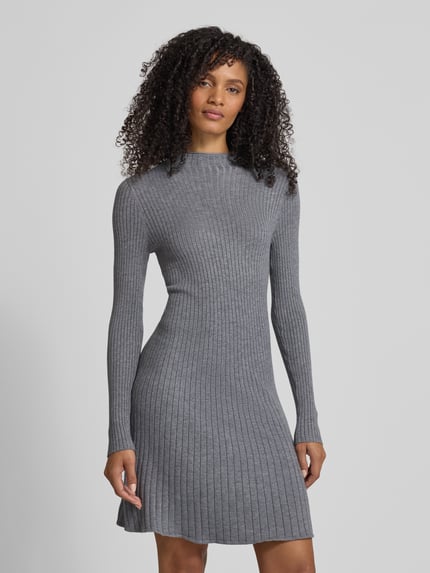 VERO MODA Sukienka lekko rozkloszowana z dzianiny z mieszanki wiskozy model ‘NANCY’ Średnioszary melanż 4