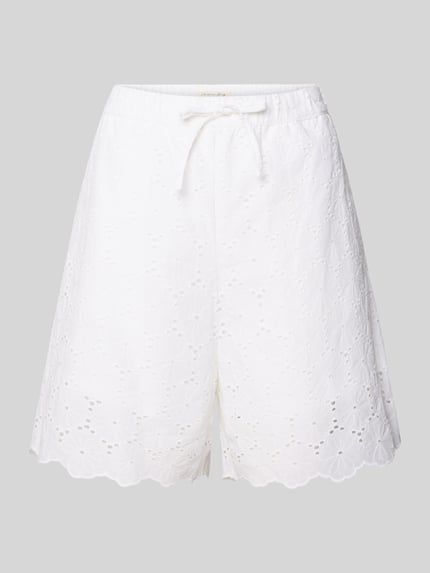 Produktfoto, Bermudas mit ajourwerk en steekzakken van Christian Berg Woman van puur katoen in witte kleur, loose fit, elastische band met trekkoord