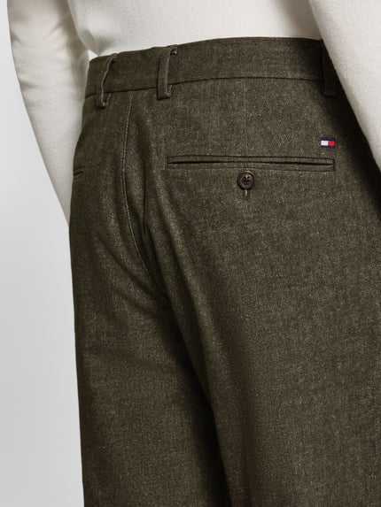 Tommy Hilfiger Slim Fit Gerade Hose aus Baumwoll-Mix mit Viskose-Anteil Modell 'DENTON' Oliv 3