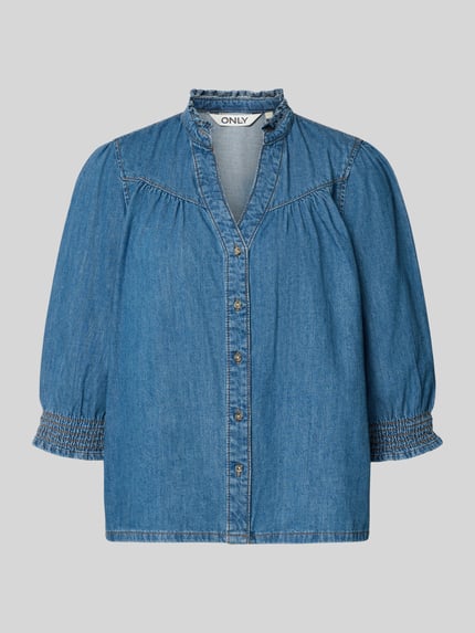 Productfoto, Regular Fit Jeansblouse uit puur katoen model 'RAYA' van ONLY, effen denim met rucheskraag, 3/4-mouw, V-hals, afgeronde zoom