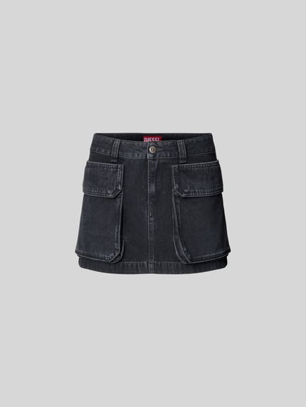 Jeansrock mit Pattentaschen Shop The Look MANNEQUINE