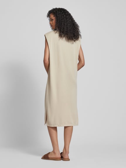 mbyM Knielange jurk met kapmouwen, model 'Stivian' Zand - 5