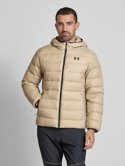 Under Armour Kurtka pikowana z naszywką z logo model ‘LEGEND’ Beżowy 4