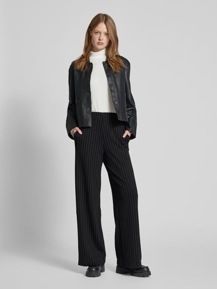 Tom Tailor Denim Kuloty o kroju regular fit z cienkimi prążkami Czarny 1