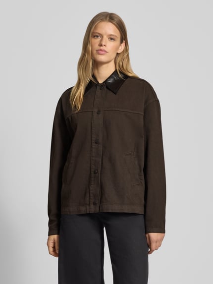Gina Tricot Hemdjacke mit Knopfleiste Dunkelbraun 4