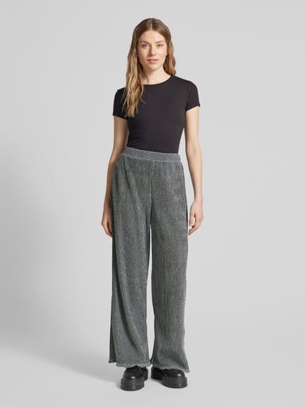 PIECES Wide Fit Plisseehose mit Effektgarn Modell 'ROYA' Hellgrau 1