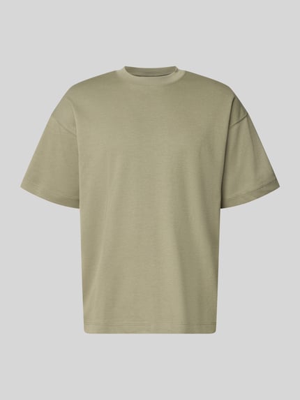 Produktfoto, Herren T-Shirt mit Rundhalsausschnitt Modell 'BARRON' von Jack & Jones aus Baumwoll-Mix mit Stretch-Anteil in Relaxed-Fit, dezentes Olivgrün, glatte Oberfläche, Rückenlänge bei Größe M 73 cm