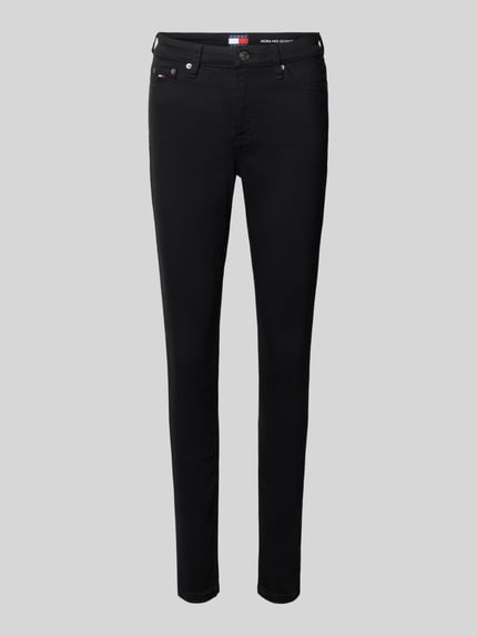 Produktfoto, czarne, gładkie spodnie o kroju skinny fit, prosta forma, bawełniana tekstura, Skinny Fit Jeans aus Baumwoll-Mix Modell 'NORA' von Tommy Jeans, damskie jeansy skinny fit