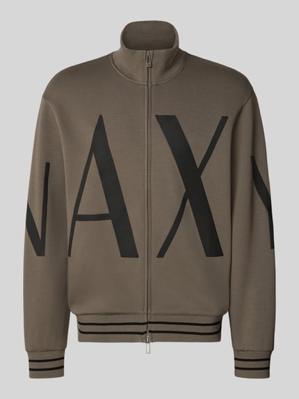 Produktfoto, Sweatjacke aus Baumwoll-Mix von Armani Exchange w kolorze khaki z czarnym nadrukiem z logo, prążkowane wykończenia, zamek błyskawiczny dwustronny, luźny krój, mieszanka bawełny, długość tyłu w rozmiarze M 67 cm, długość rękawów w rozmiarze M 63 cm